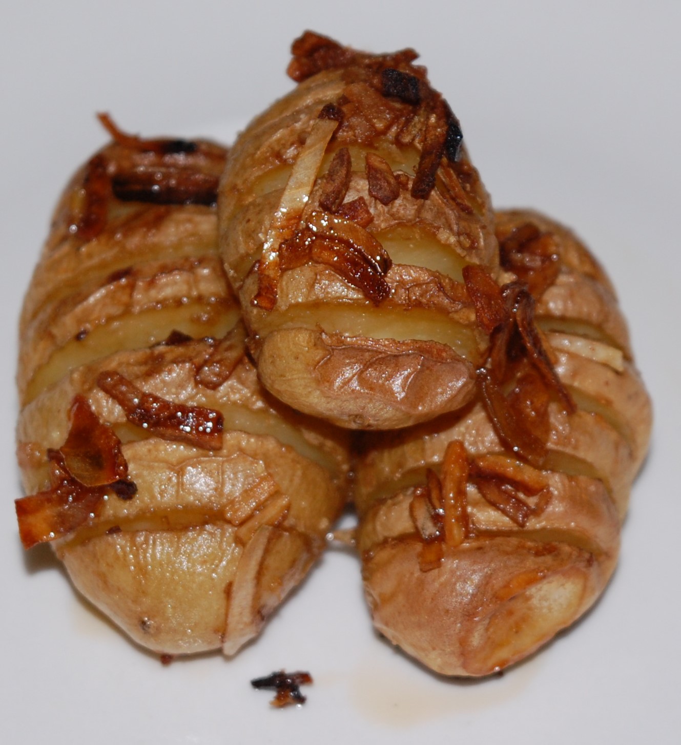 Baby Hasselback Potatoes - StolenRecipes.net