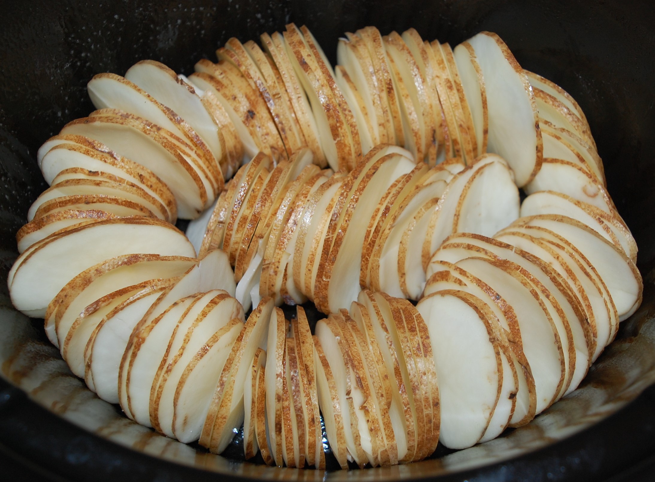 Slow Cooker Lipton Onion Potatoes - StolenRecipes.net