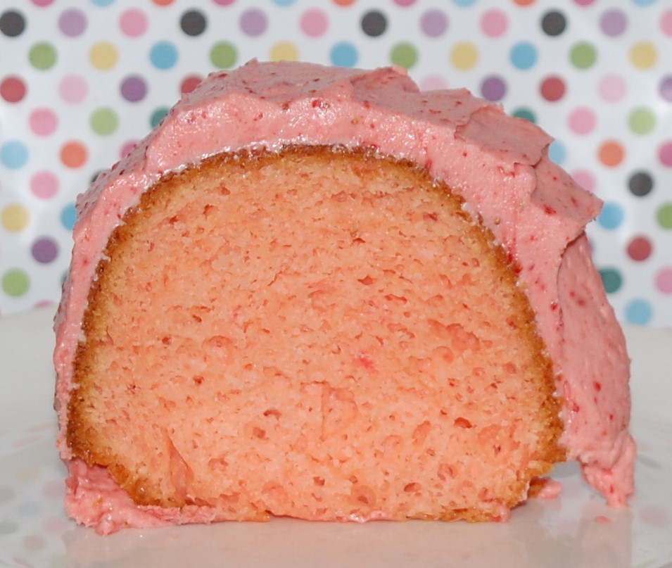 Orem - Strawberry Fresh Cream Cake Box