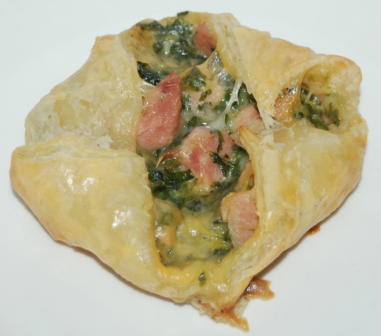 Ham & Cheese Spinach Puffs - StolenRecipes.net